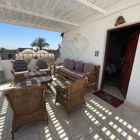 Villa Giulio Luxor Guest House Bagian luar foto