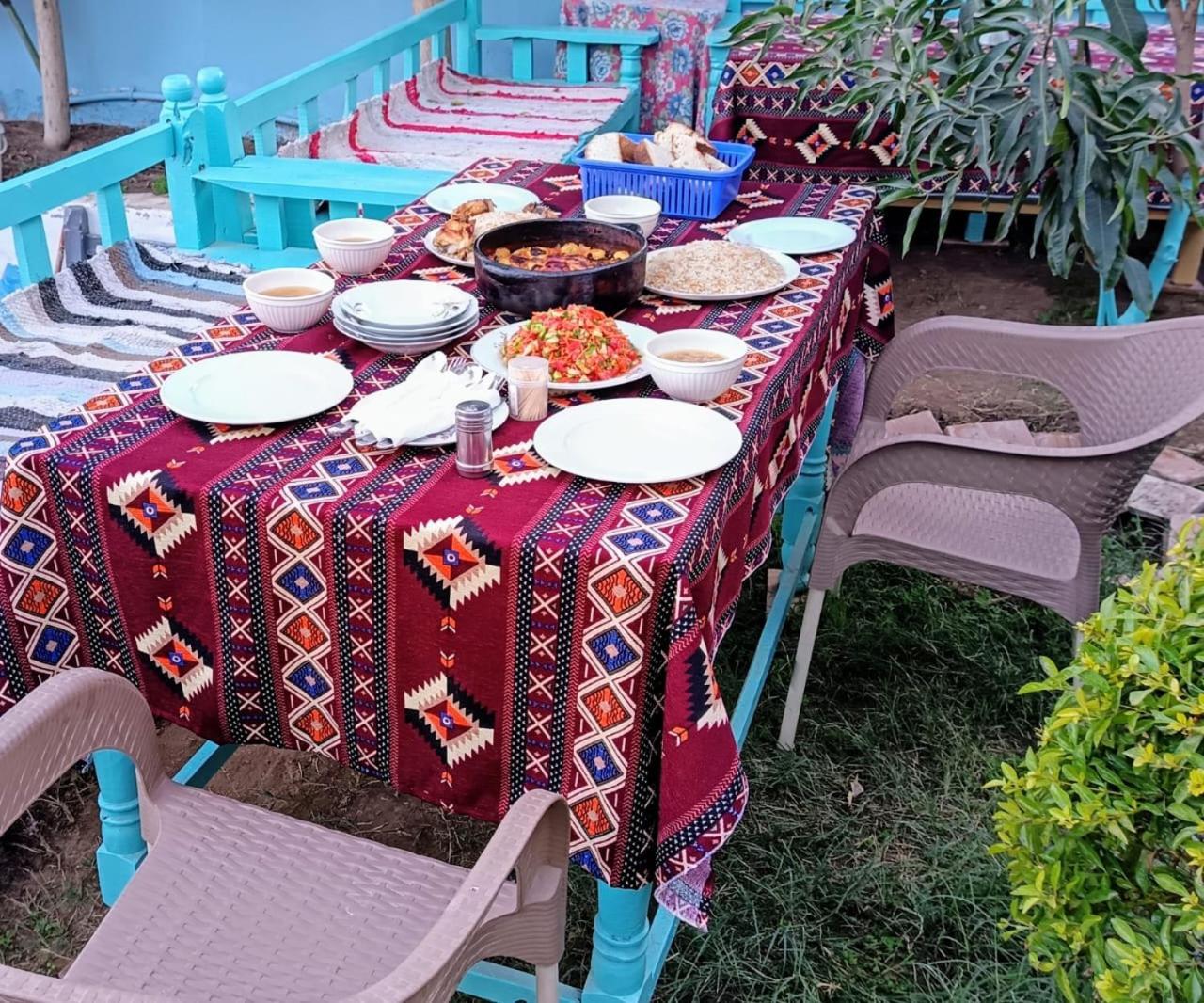 Villa Giulio Luxor Guest House Bagian luar foto